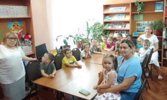 "В лес по загадки" "В лес по загадки".
